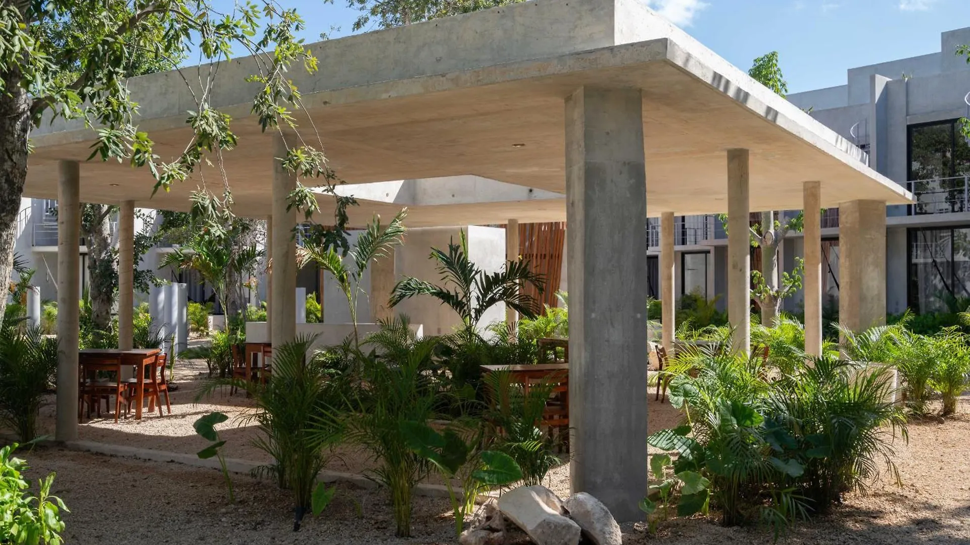 Private Pool & Grill 2 Bedroom Apartment 417 Selva Tulum